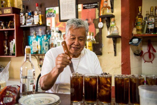 Don Javer making Batangas at Cantina La Capilla in Tequila Jalisco Mexico